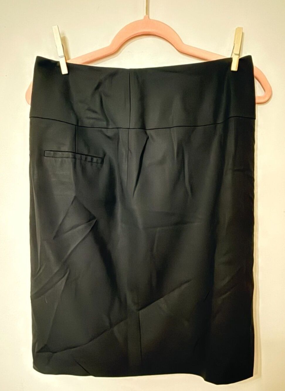 Banana Republic Wool Black Skirt  21" Long - Size 8